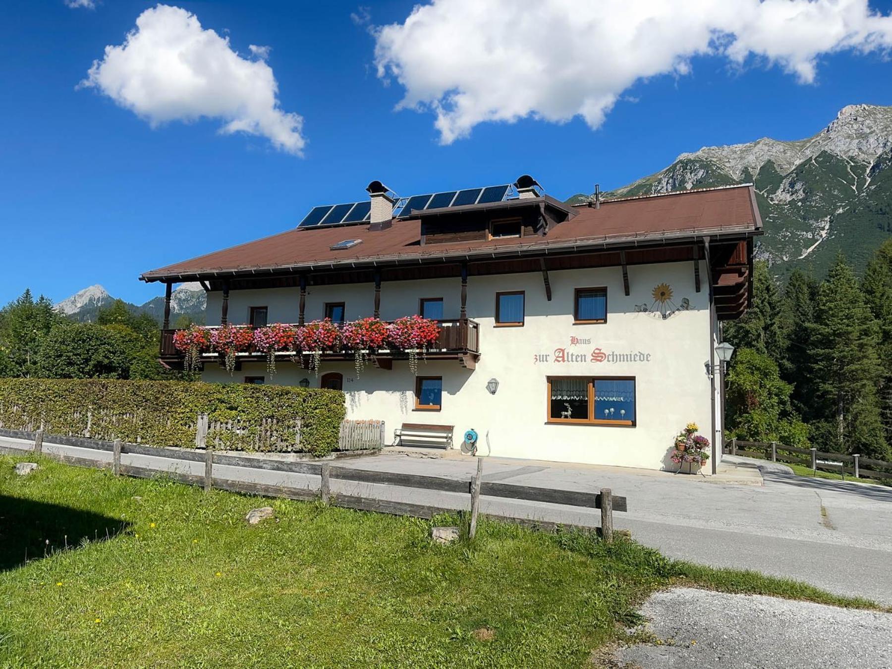 Alte Schmiede Hotel Leutasch Buitenkant foto